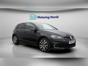 Used Volkswagen Golf 2018 for sale - 78012468: Photo