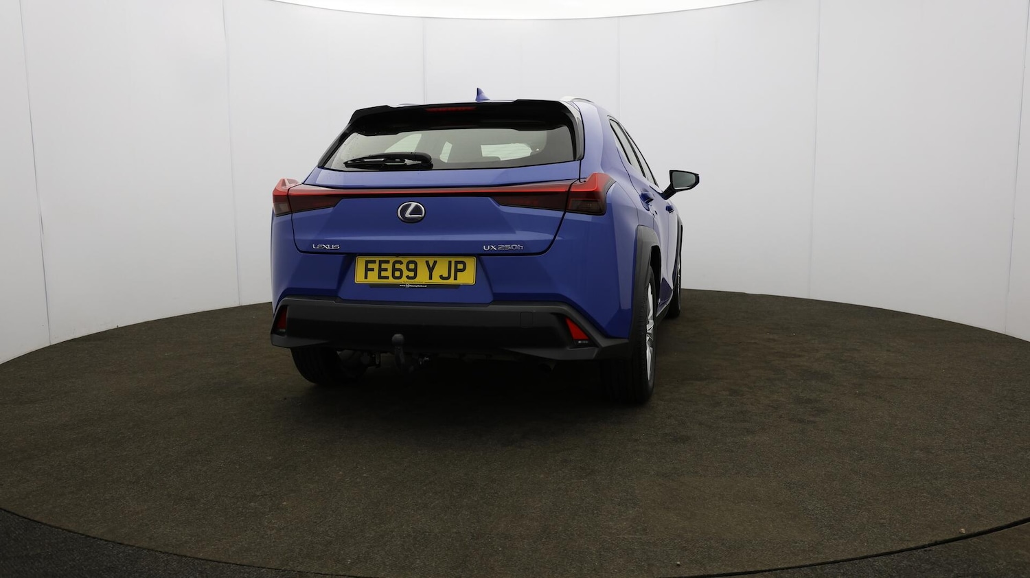 Used Lexus UX 2019 for sale - 76456950: Photo 64