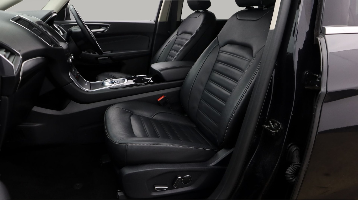 Used Ford Galaxy 2022 for sale - 77595661: Photo 14