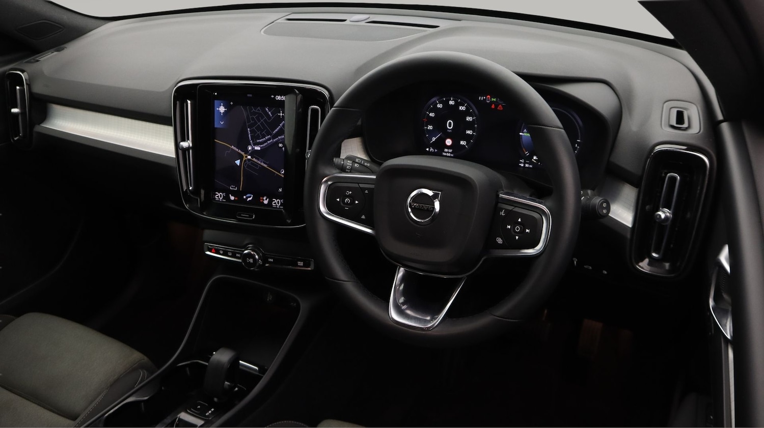 Used Volvo XC40 2023 for sale - 77225642: Photo 9