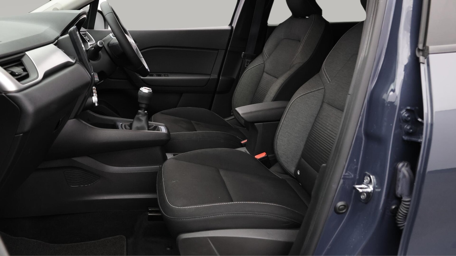 Used Renault Captur 2021 for sale - 76613069: Photo 15