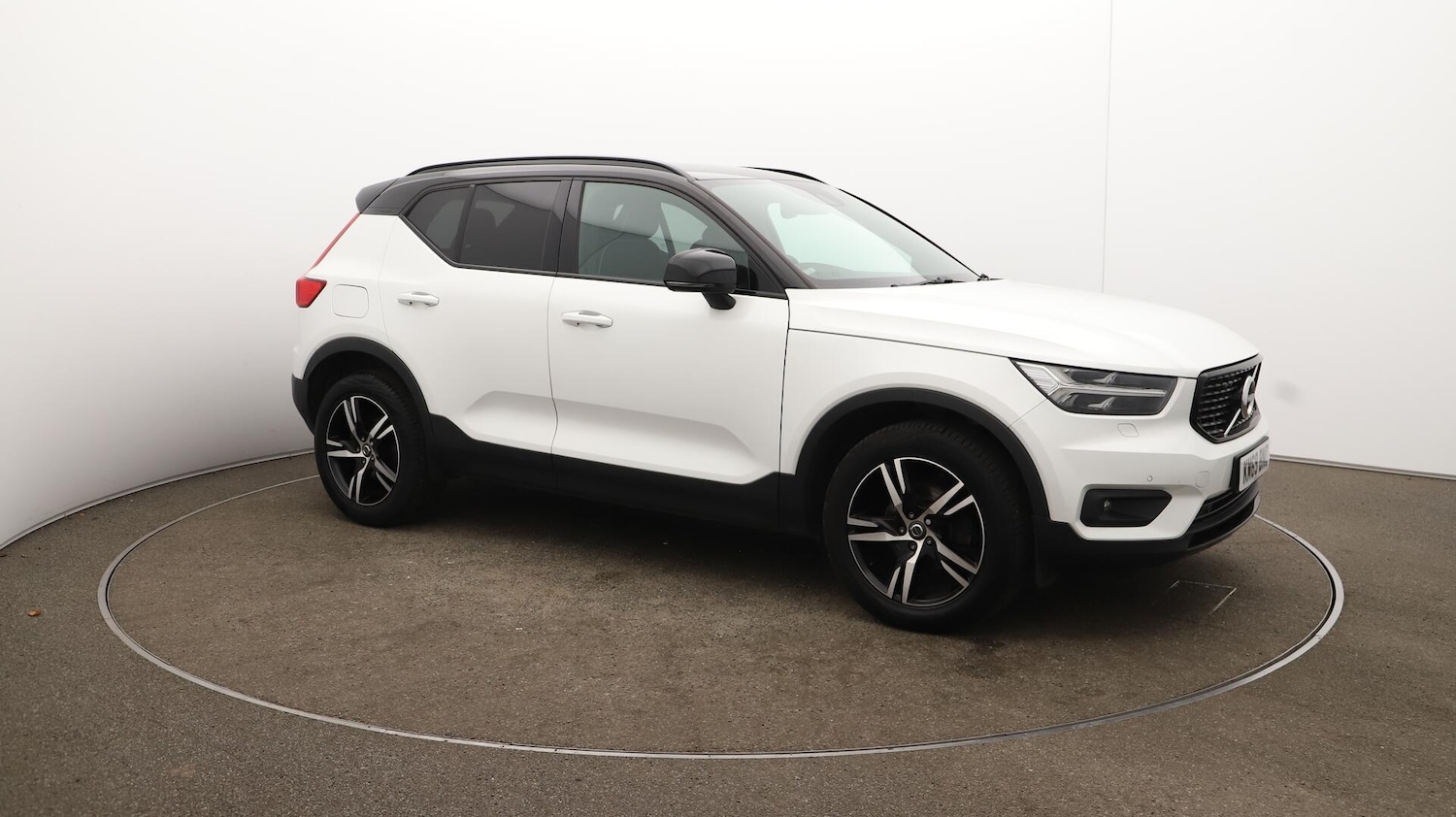 Used Volvo XC40 2019 for sale - 76398105: Photo 44