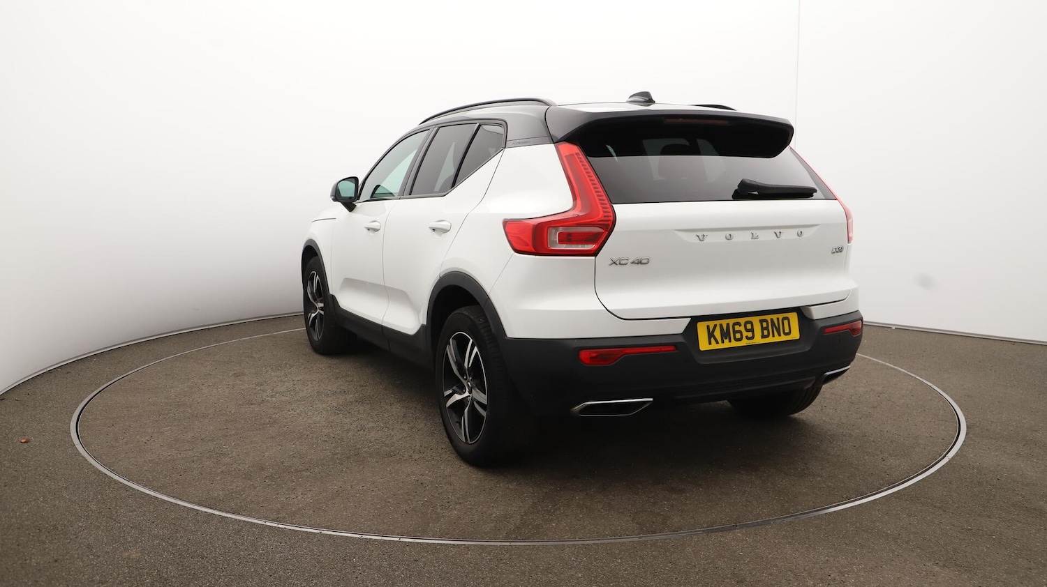 Used Volvo XC40 2019 for sale - 76398105: Photo 60
