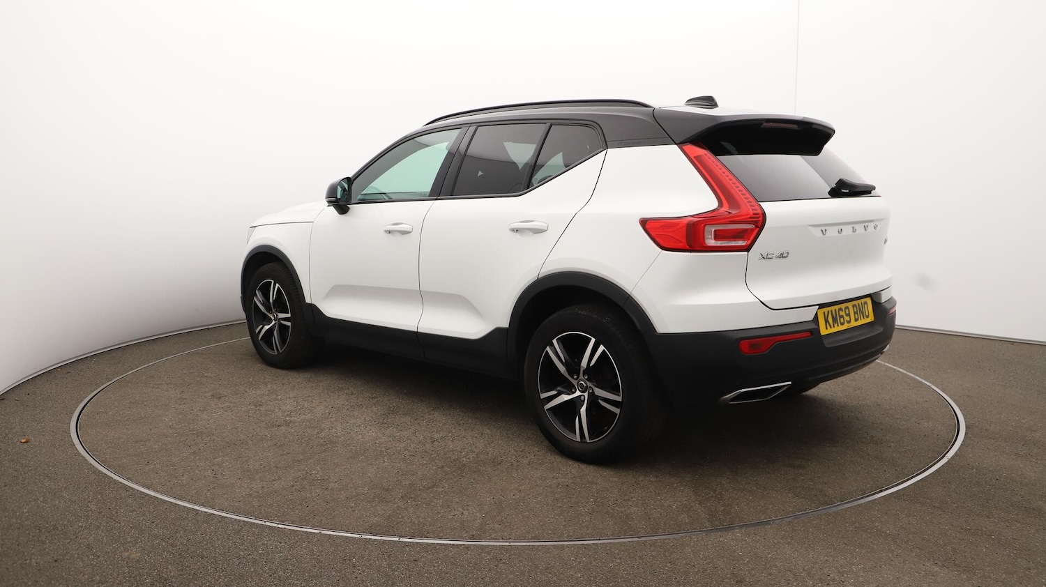 Used Volvo XC40 2019 for sale - 76398105: Photo 62