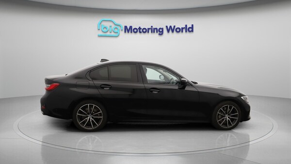Used BMW 3 Series 2021 for sale - 76295130: Photo 9
