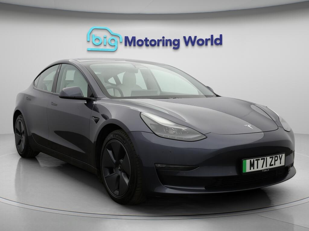 Used Tesla Model 3 2021 for sale - 76743075: Photo 1