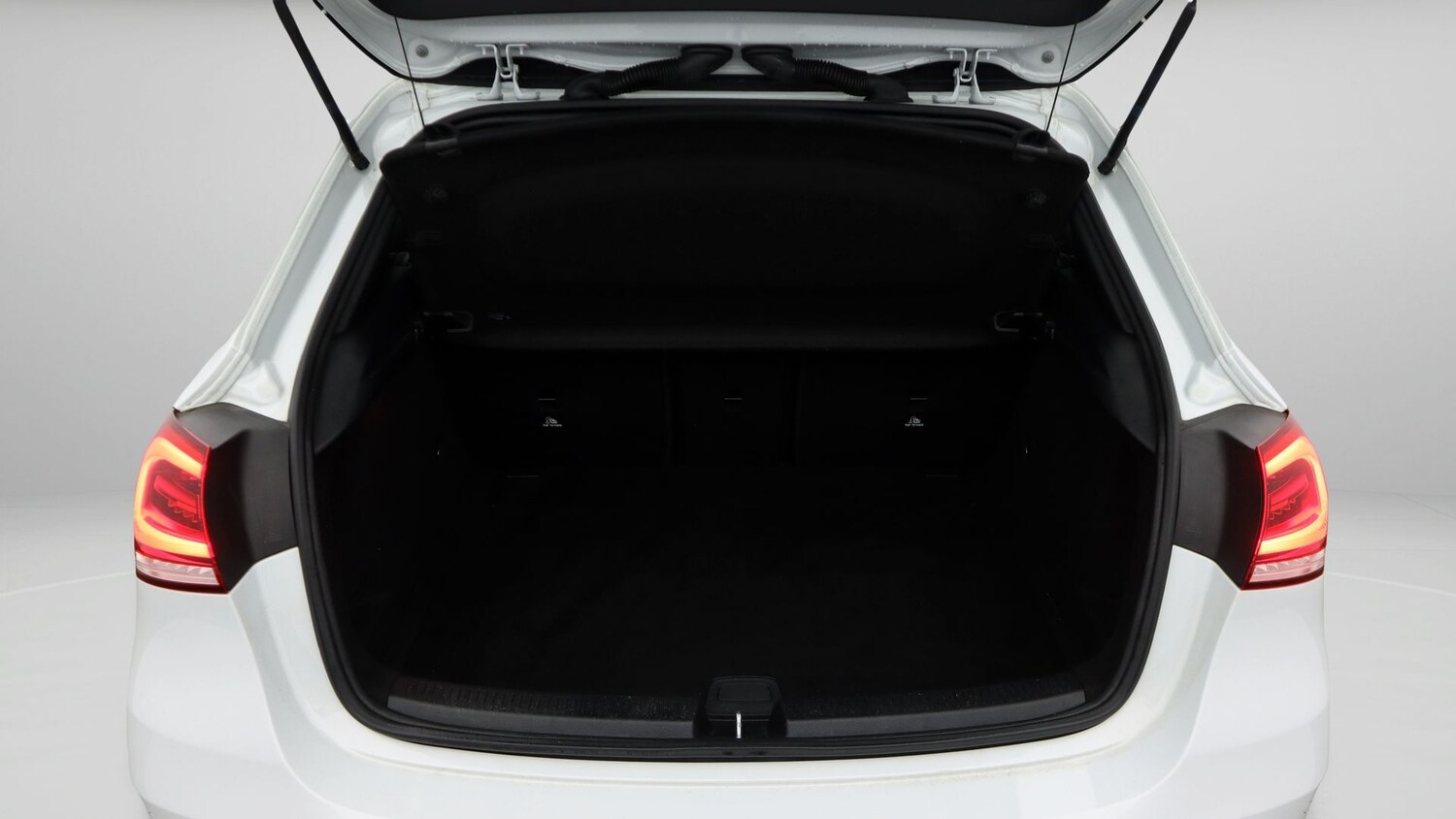 Used Mercedes-Benz A-Class 2020 for sale - 77541255: Photo 17