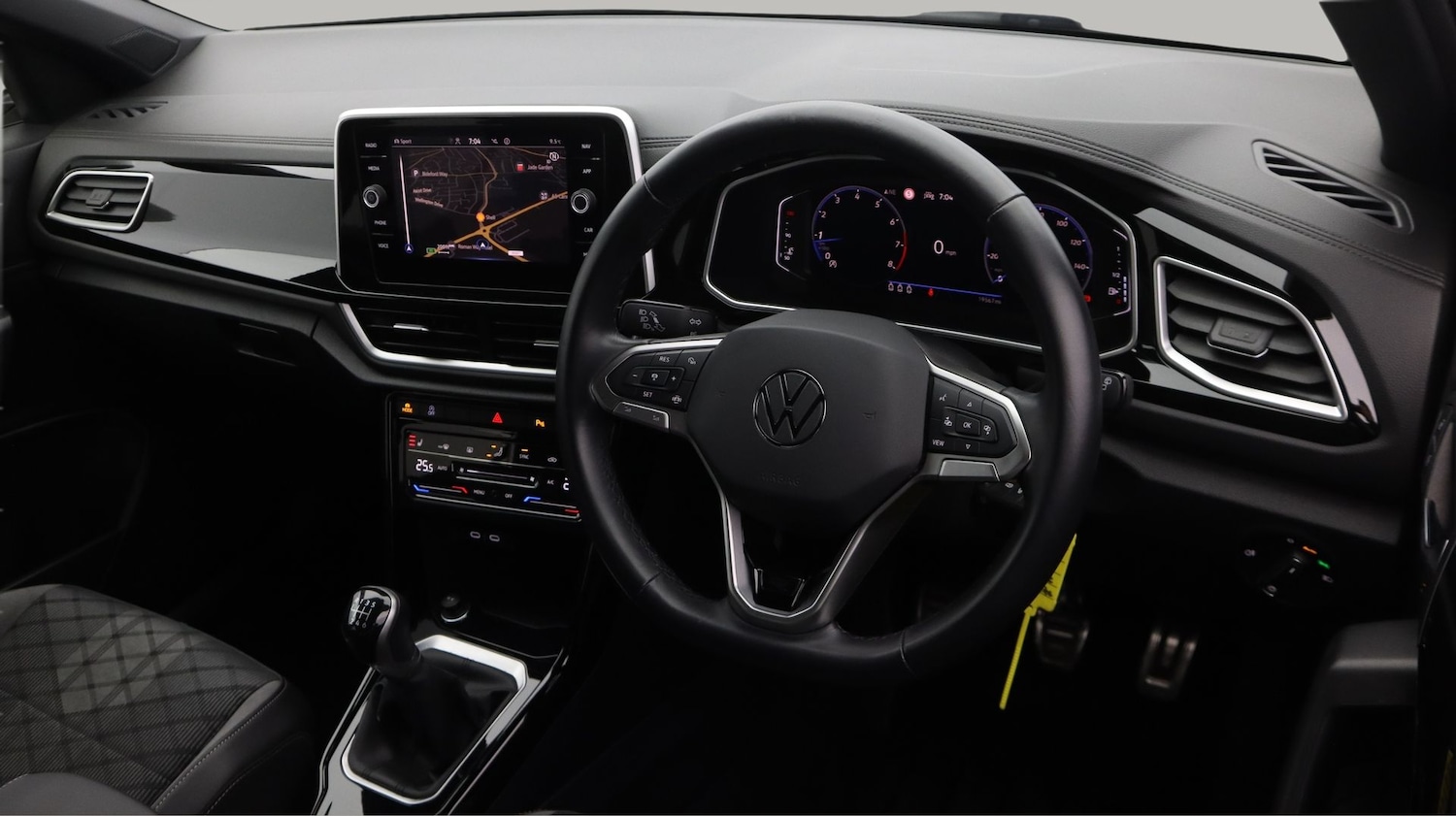 Used Volkswagen T-Roc 2024 for sale - 78199064: Photo 9