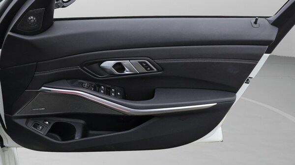 Used BMW 3 Series 2021 for sale - 76179432: Photo 16