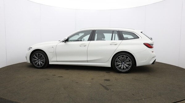 Used BMW 3 Series 2021 for sale - 76179432: Photo 47