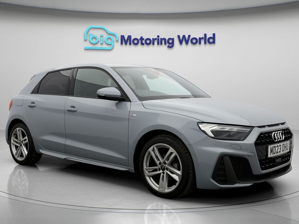 Used Audi A1 for sale - 76814008: Photo 21
