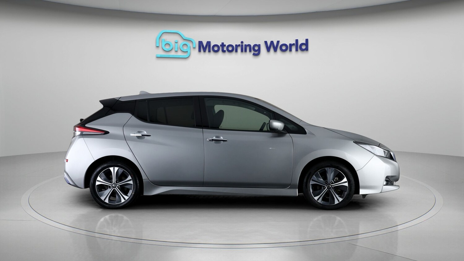 Used Nissan Leaf 2021 for sale - 77675804: Photo 8