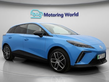 2023 (73) - 64kWh Trophy Long Range Hatchback 5dr Electric Auto (203 ps)