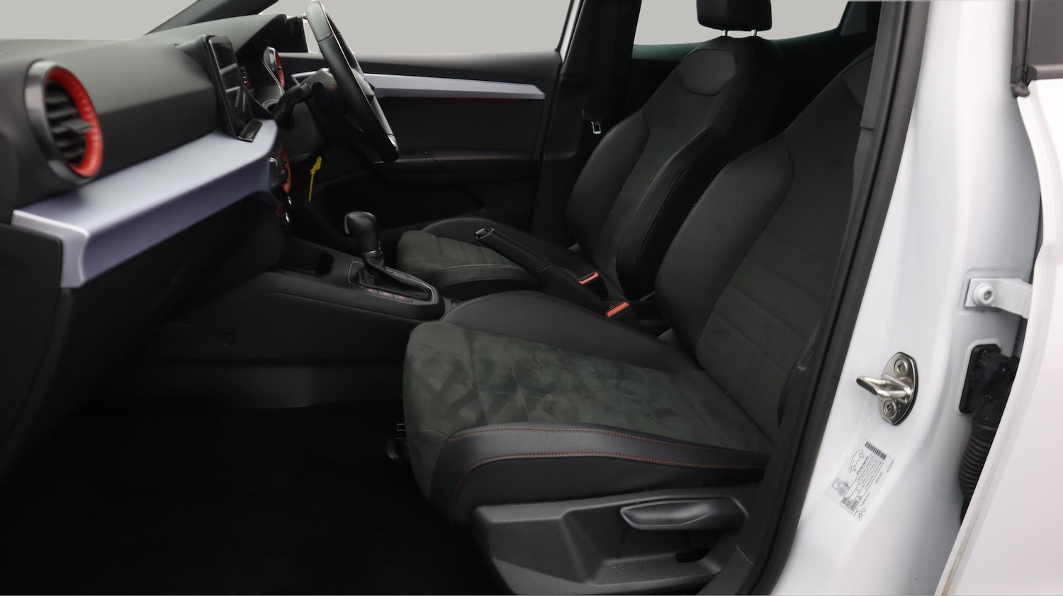 Used SEAT Ibiza 2025 for sale - 76735410: Photo 15