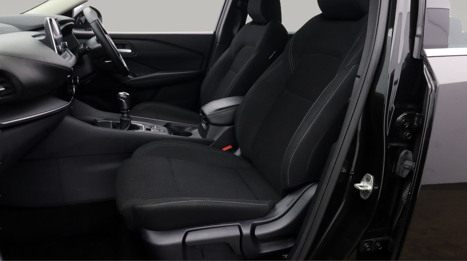 Used Nissan Qashqai 2023 for sale - 77921125: Photo 14