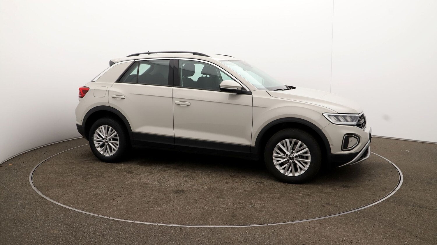 Used Volkswagen T-Roc 2022 for sale - 76858637: Photo 40