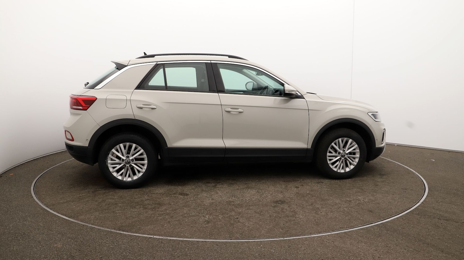 Used Volkswagen T-Roc 2022 for sale - 76858637: Photo 44