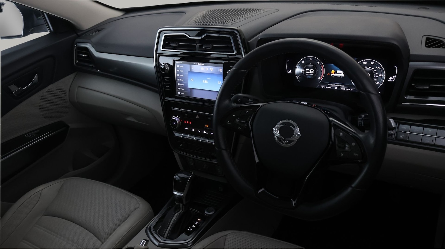 Used Ssangyong Tivoli 2021 for sale - 78053213: Photo 9