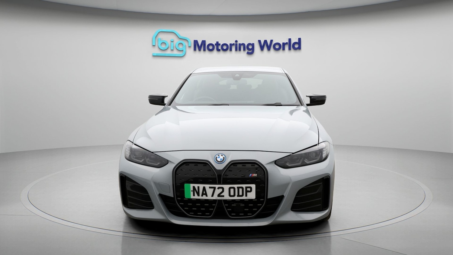 Used BMW i4 for sale - 77812671: Photo 2