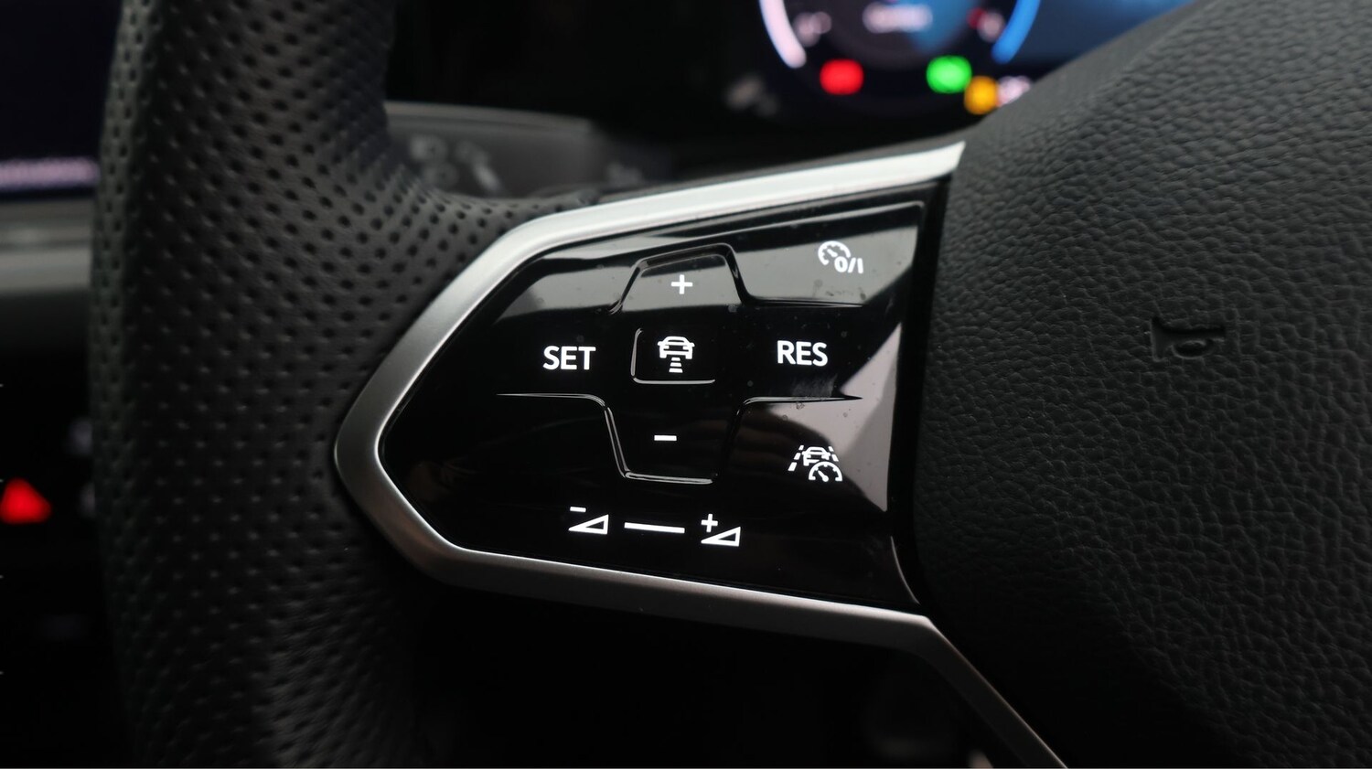 Used Volkswagen Golf for sale - 77247205: Photo 23