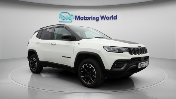 Used Jeep Compass 2023 for sale - 76282745: Photo 2
