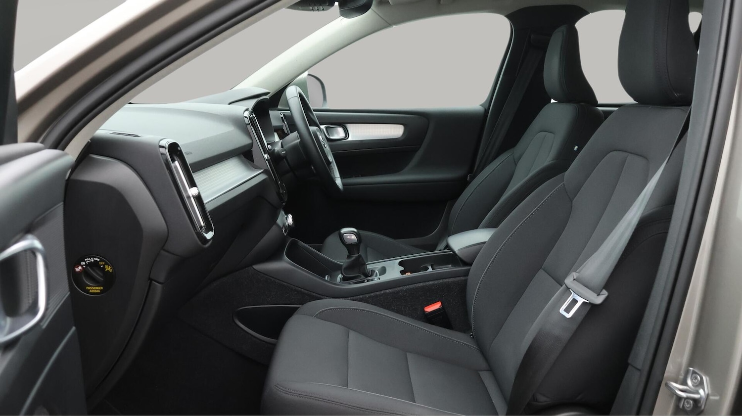 Used Volvo XC40 2021 for sale - 76596992: Photo 15