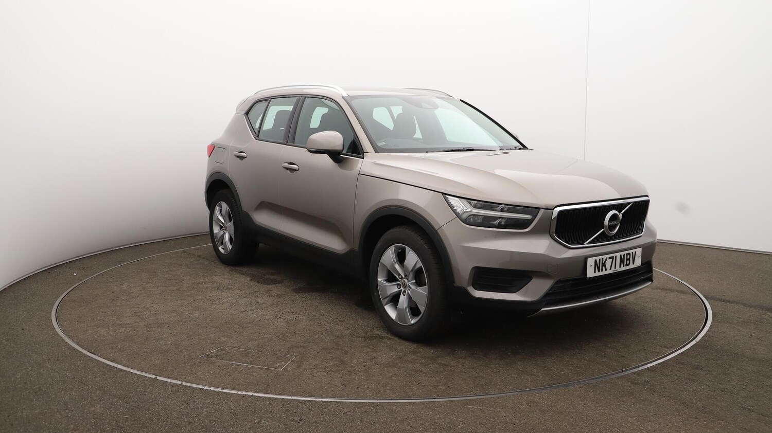 Used Volvo XC40 2021 for sale - 76596992: Photo 44