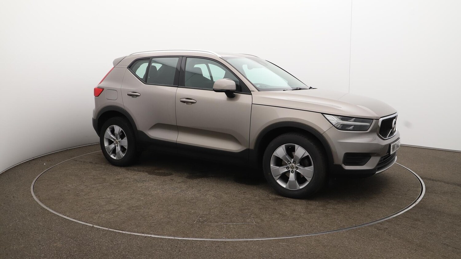 Used Volvo XC40 2021 for sale - 76596992: Photo 46