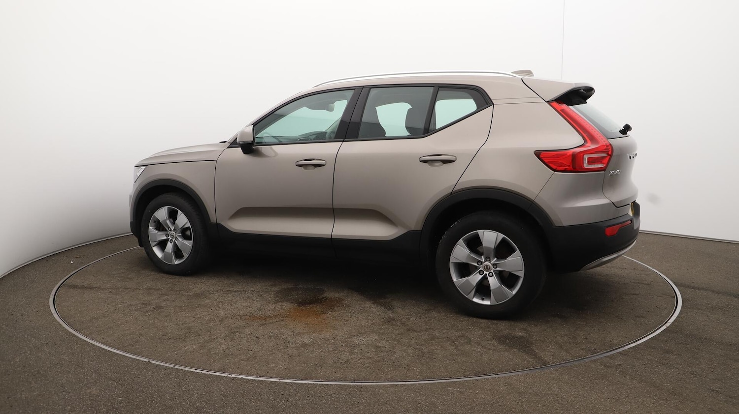 Used Volvo XC40 2021 for sale - 76596992: Photo 48