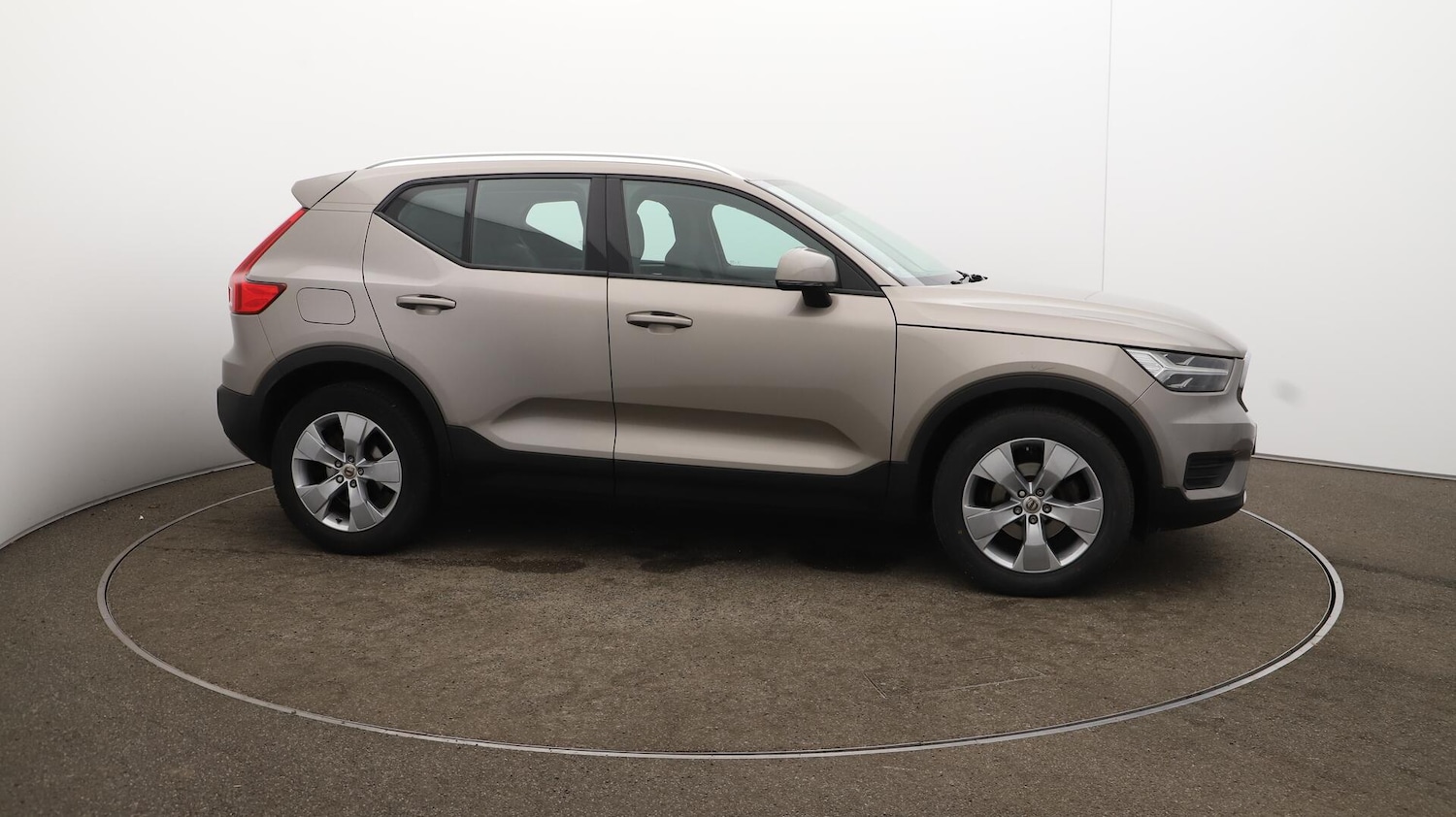 Used Volvo XC40 2021 for sale - 76596992: Photo 49