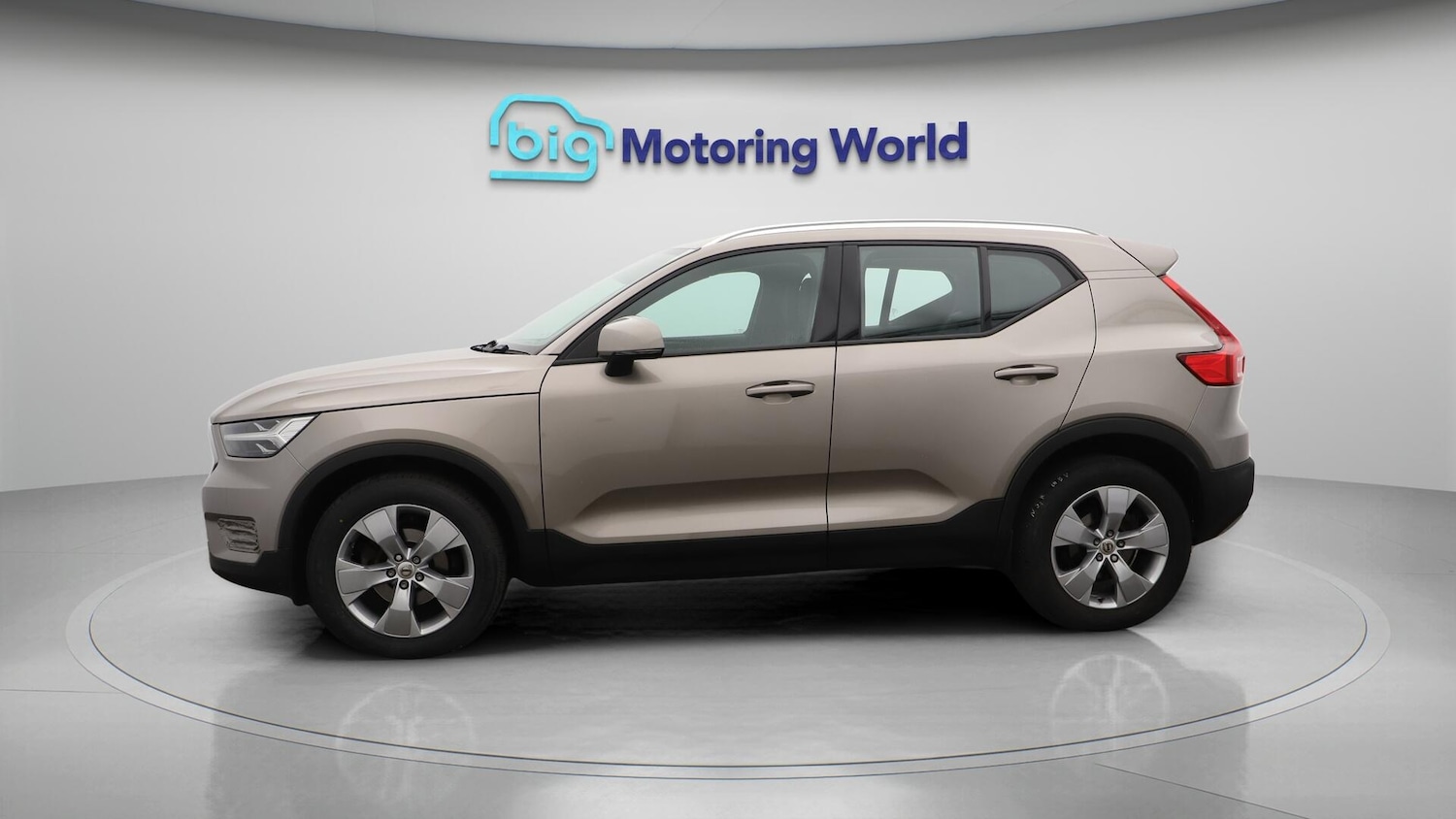 Used Volvo XC40 2021 for sale - 76596992: Photo 5