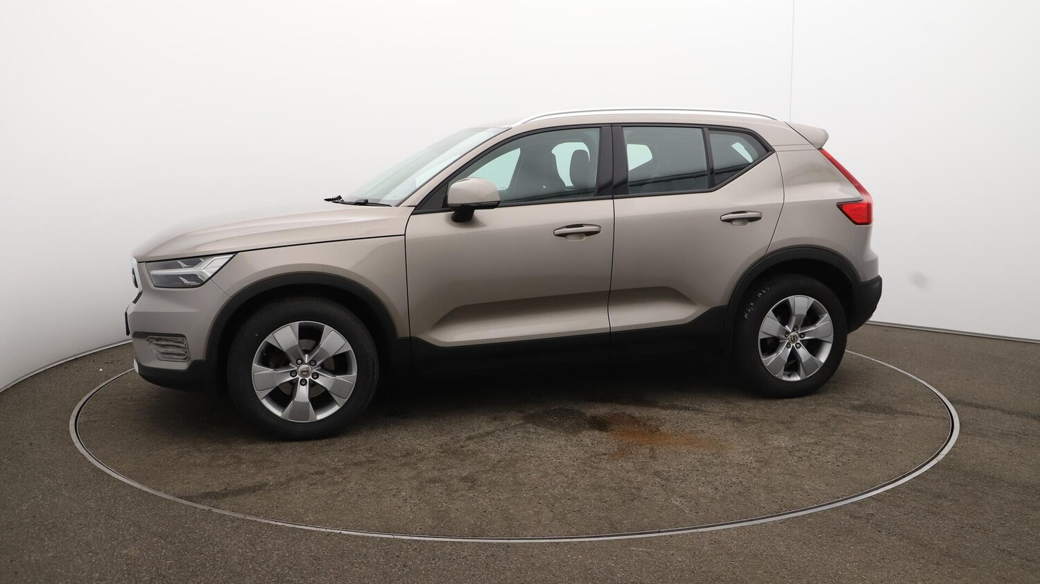 Used Volvo XC40 2021 for sale - 76596992: Photo 67