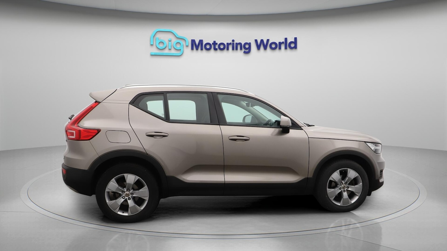 Used Volvo XC40 2021 for sale - 76596992: Photo 9