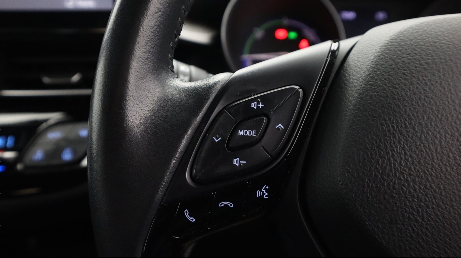 Used Toyota C-HR 2022 for sale - 77465519: Photo 21