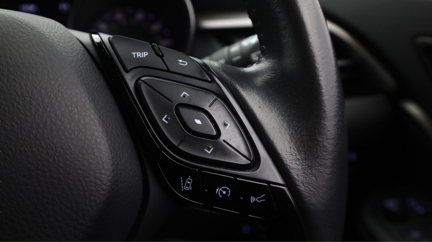 Used Toyota C-HR 2022 for sale - 77465519: Photo 22