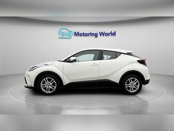 Used Toyota C-HR 2022 for sale - 77465519: Photo