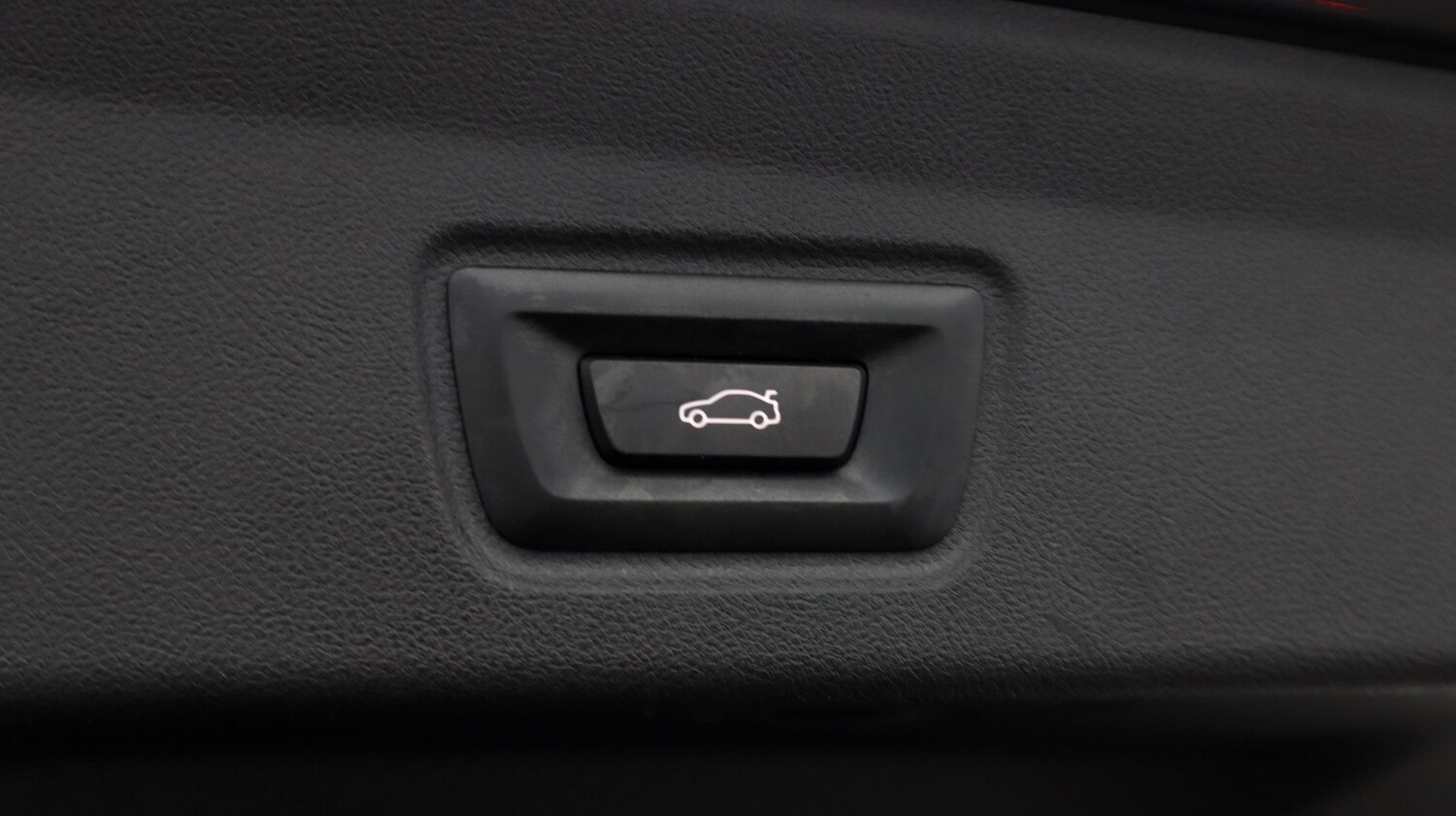 Used BMW i4 2024 for sale - 77461915: Photo 25