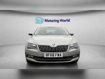 Used Skoda Superb 2018 for sale - 75401215: Photo