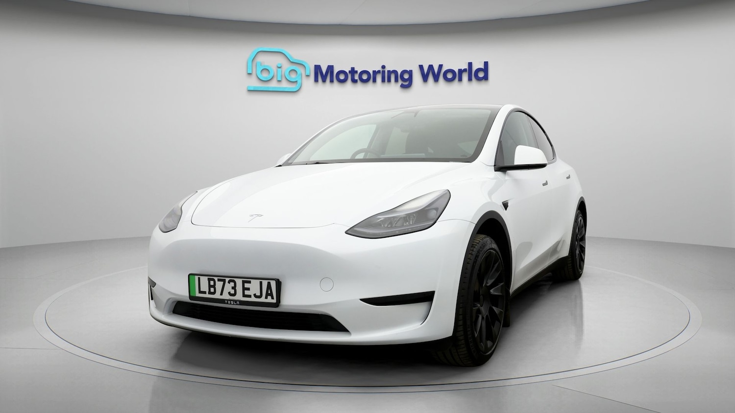 Used Tesla Model Y 2023 for sale - 77746587: Photo 2