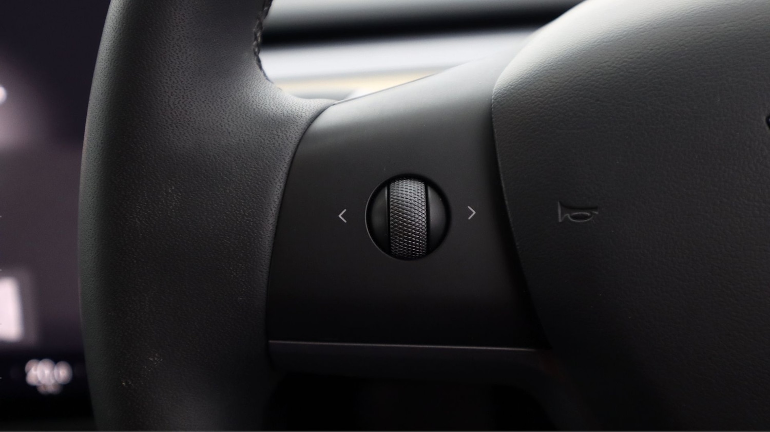 Used Tesla Model Y 2023 for sale - 77746587: Photo 22