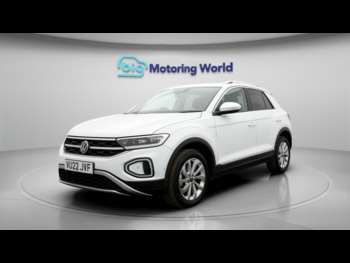 Used Volkswagen T-Roc 2022 for sale - 74409147: Photo