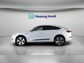 Used Audi e-tron 2022 for sale - 77844723: Photo