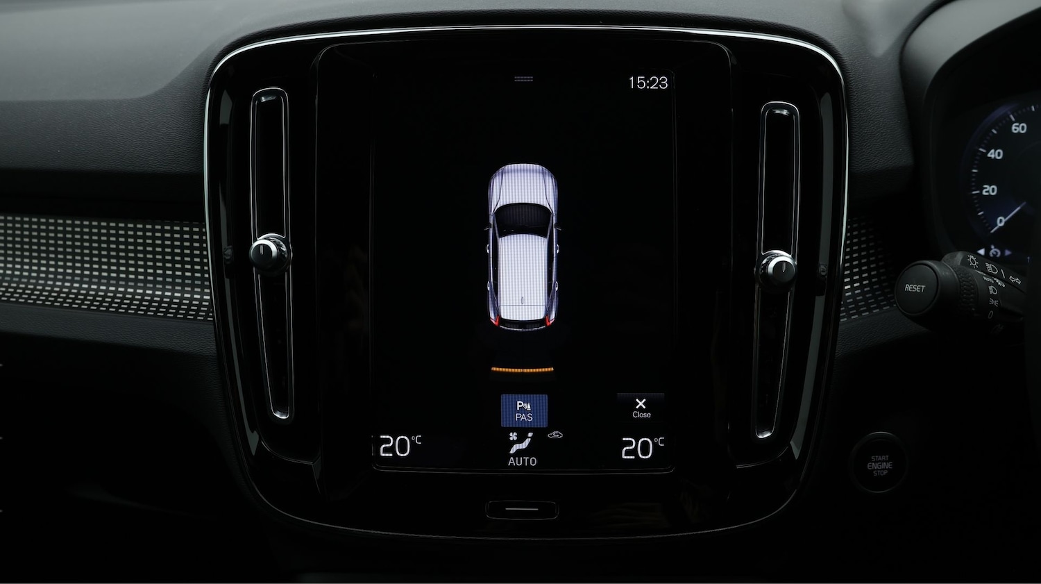 Used Volvo XC40 2021 for sale - 77103925: Photo 25