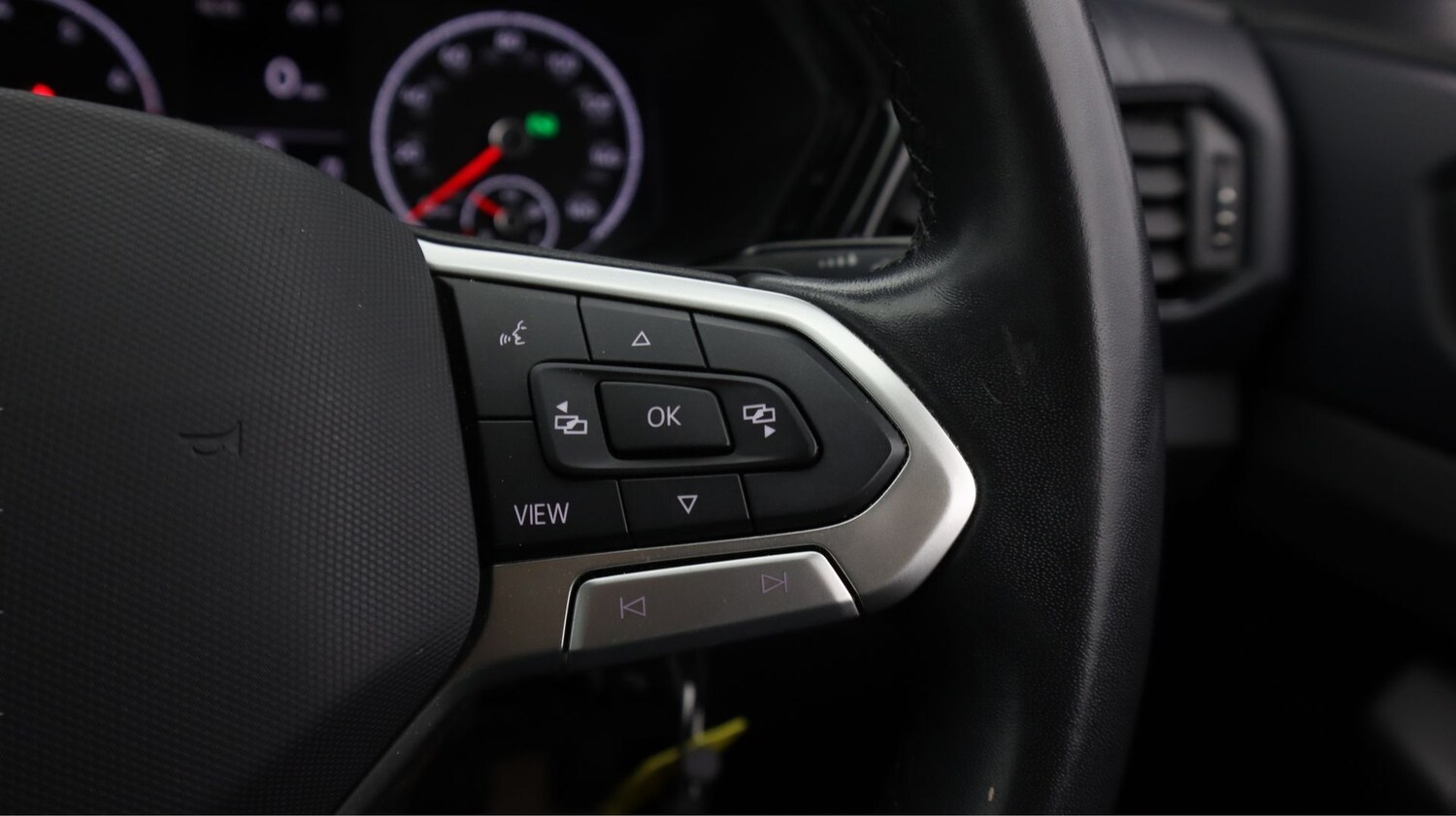 Used Volkswagen T-Cross 2022 for sale - 77940927: Photo 22