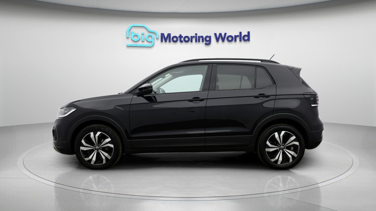 Used Volkswagen T-Cross 2022 for sale - 77940927: Photo 4