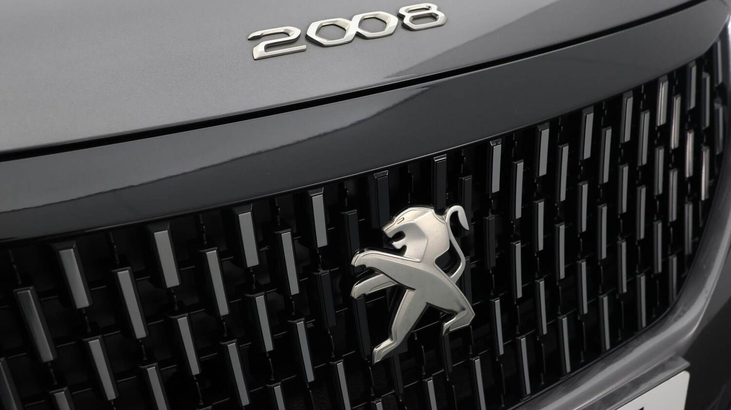 Used Peugeot 2008 2021 for sale - 76561914: Photo 21