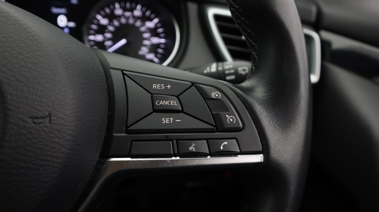 Used Nissan Qashqai 2021 for sale - 76620052: Photo 24