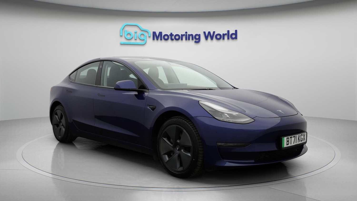 Used Tesla Model 3 2021 for sale - 76742876: Photo 2