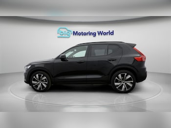 Used Volvo XC40 2021 for sale - 78938399: Photo