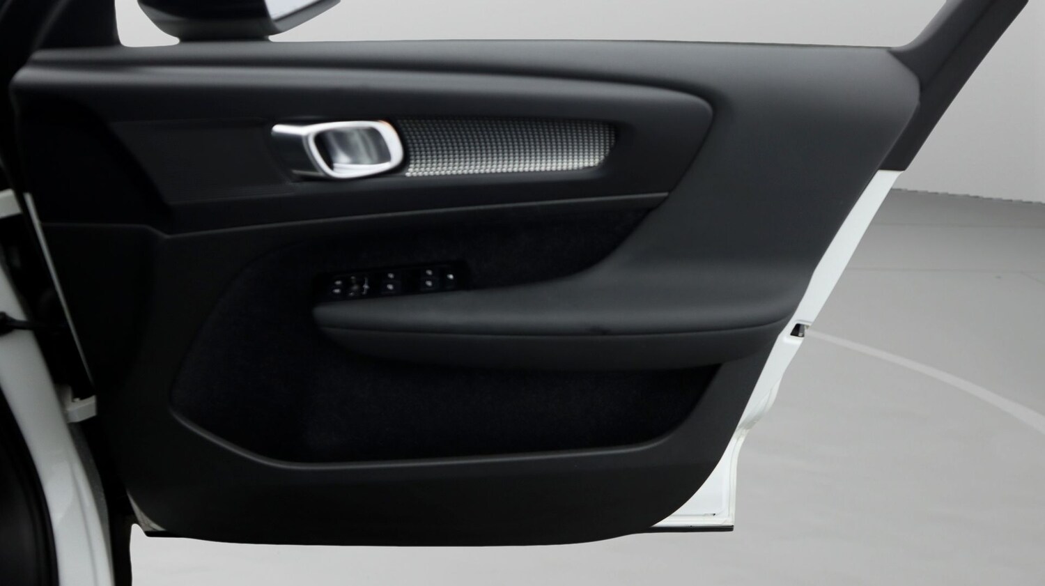 Used Volvo XC40 2020 for sale - 77207261: Photo 15